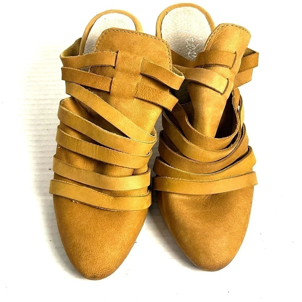 Free People Byron Suede Mules Strappy Heeled Shoes Slide On Size 37 US 7